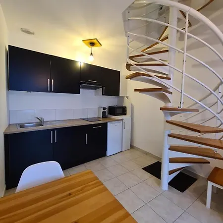 Samuel Centre Les Herbiers, 10 Min Du Puy Du Fou * Les Herbiers