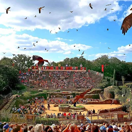 Samuel Centre Les Herbiers, 10 Min Du Puy Du Fou Les Herbiers