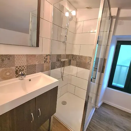 Samuel Centre Les Herbiers, 10 Min Du Puy Du Fou *