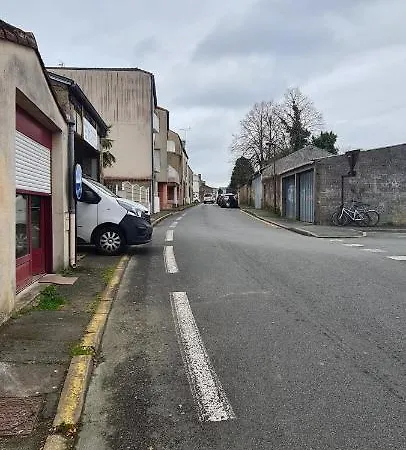 Apartment Samuel Centre Les Herbiers, 10 Min Du Puy Du Fou Les Herbiers