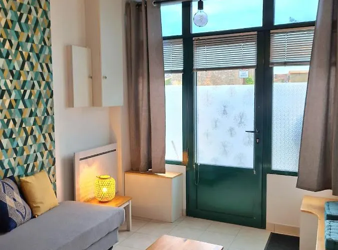 Samuel Centre Les Herbiers, 10 Min Du Puy Du Fou Les Herbiers